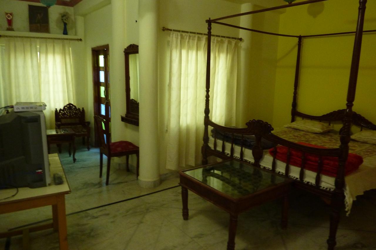 Aroma Hotel Pushkar Esterno foto